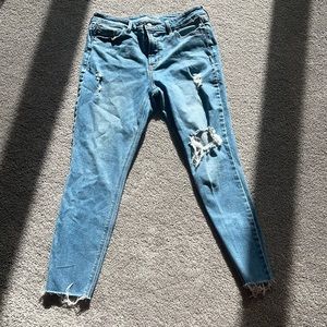High waisted jeans